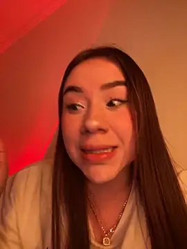 Snapshot of Im_Valen_Cute chatting on 11.25.25 Im Valen Cute online show from 11.25.25