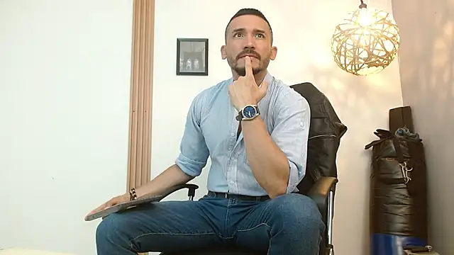 Reiko 85  online show from 09.08.25