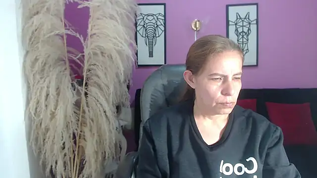 Milf karlye online show from 09.10.25