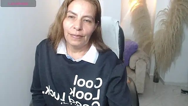 Milf karlye online show from 01.17.26