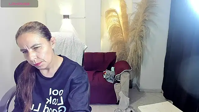 Milf karlye online show from 06.09.26