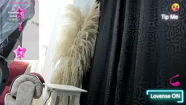 Milf karlye online show from 07.22.26