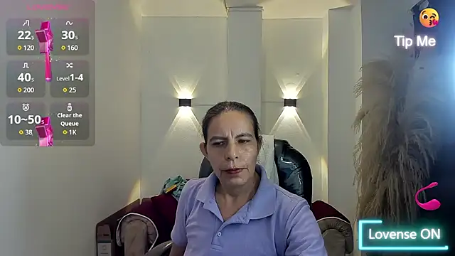 Milf karlye online show from 07.31.26