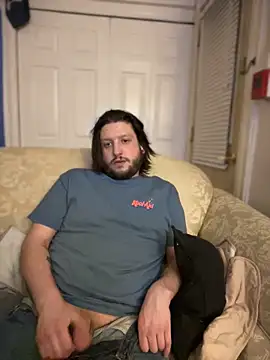 Snapshot of Marksoyer chatting on 12.08.24 Marksoyer online show from 12.08.24