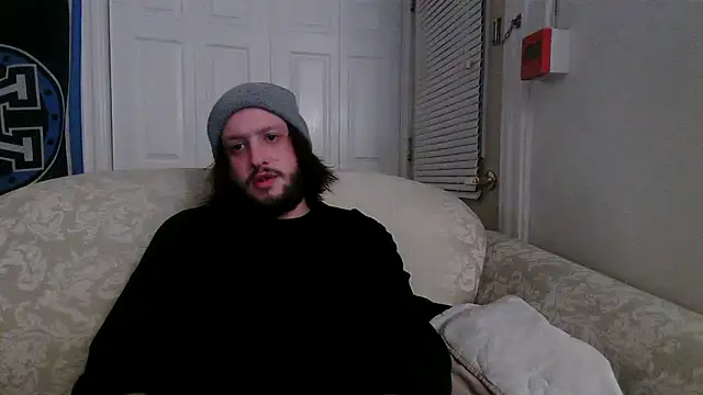 Snapshot of Marksoyer chatting on 12.31.24 Marksoyer online show from 12.31.24