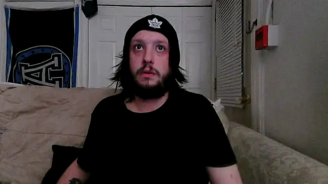 Snapshot of Marksoyer chatting on 03.03.25 Marksoyer online show from 03.03.25