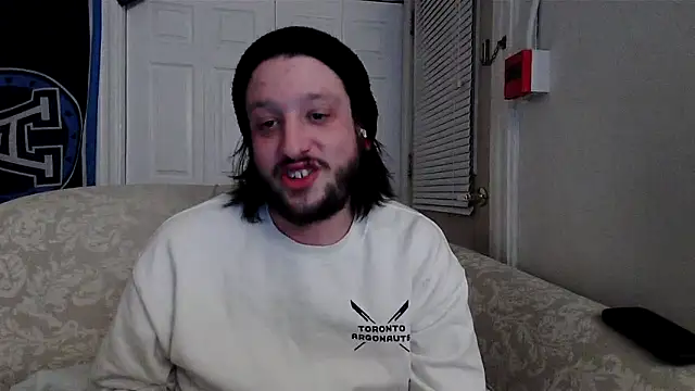 Snapshot of Marksoyer chatting on 03.05.25 Marksoyer online show from 03.05.25