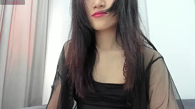 Snapshot of aenie chatting on 02.09.25 aenie online show from 02.09.25