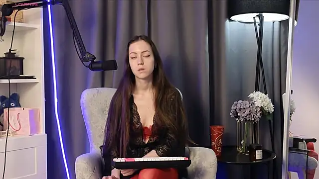 Snapshot of Anal_Girl_ chatting on 06.29.26 Anal Girl online show from 06.29.26