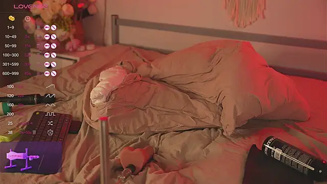 Devilsss toy online show from 02.18.25