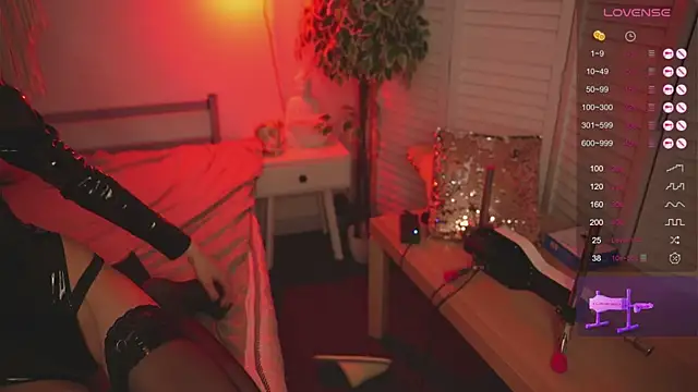 Devilsss toy online show from 03.09.25