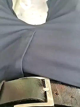 Snapshot of nidansohib1230 chatting on 01.04.25 nidansohib1230 online show from 01.04.25