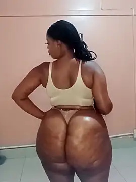 Snapshot of Luciouslips00 chatting on 03.21.26 Luciouslips00 online show from 03.21.26