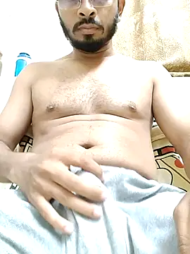 Snapshot of Punekarmanoj97 chatting on 10.01.25 Punekarmanoj97 online show from 10.01.25