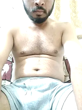 Snapshot of Punekarmanoj97 chatting on 12.18.25 Punekarmanoj97 online show from 12.18.25