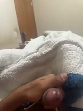 Juniornovinho80 online show from 07.21.26