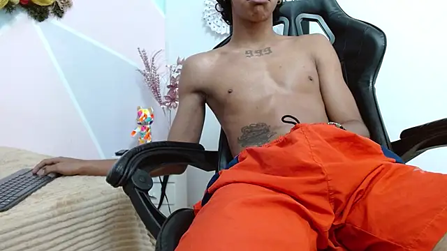 Snapshot of hares_mds chatting on 12.11.24 hares mds online show from 12.11.24