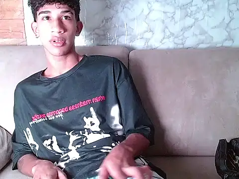 Snapshot of hares_mds chatting on 11.29.25 hares mds online show from 11.29.25