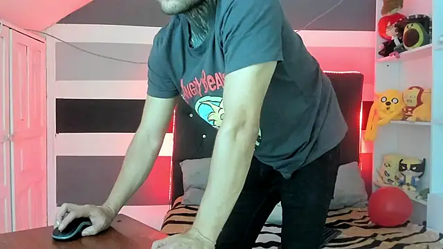 Snapshot of _tatho_perovich_ chatting on 12.10.24 tatho perovich online show from 12.10.24