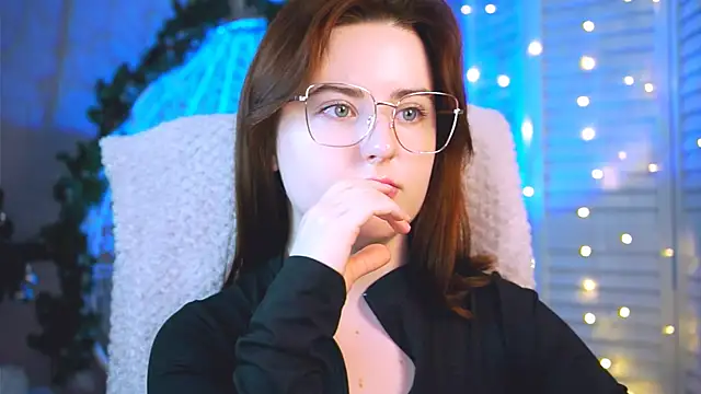 Snapshot of AnnTerry_ chatting on 01.17.25 AnnTerry online show from 01.17.25