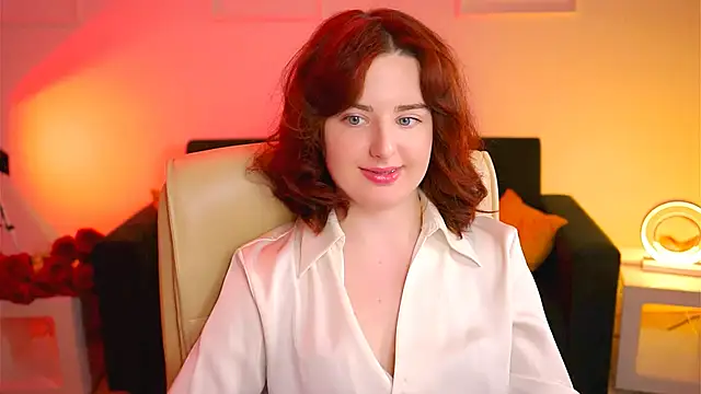 Snapshot of AnnTerry_ chatting on 02.08.25 AnnTerry online show from 02.08.25