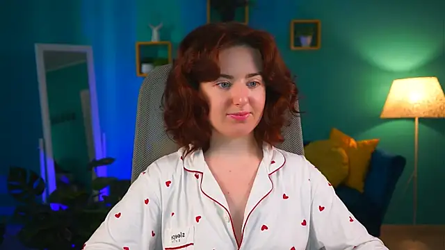 Snapshot of AnnTerry_ chatting on 02.11.25 AnnTerry online show from 02.11.25