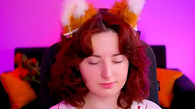 Snapshot of AnnTerry_ chatting on 02.12.25 AnnTerry online show from 02.12.25