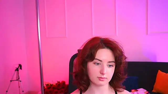 Snapshot of AnnTerry_ chatting on 02.18.25 AnnTerry online show from 02.18.25