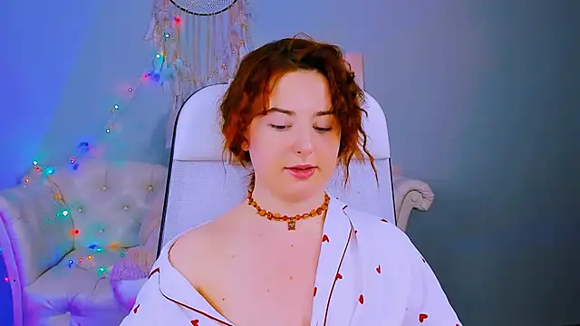 Snapshot of AnnTerry_ chatting on 02.25.25 AnnTerry online show from 02.25.25