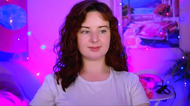 Snapshot of AnnTerry_ chatting on 10.29.25 AnnTerry online show from 10.29.25