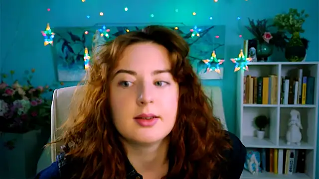 Snapshot of AnnTerry_ chatting on 11.26.25 AnnTerry online show from 11.26.25