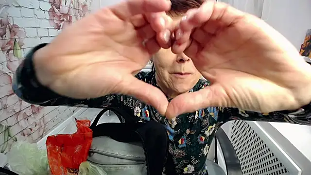 Cutie Asya online show from 11.25.25