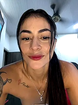 emilie xx  online show from 09.29.25