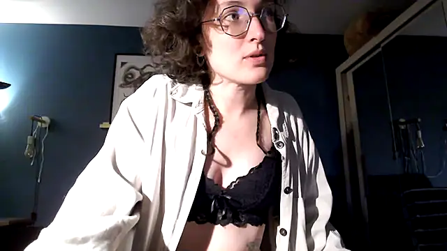 Snapshot of _medusam chatting on 03.31.26 medusam online show from 03.31.26