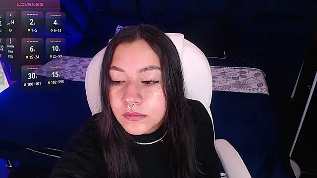 Snapshot of Paulis_gh chatting on 11.28.25 Paulis gh online show from 11.28.25