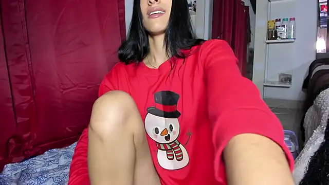 Snapshot of Carol_M8 chatting on 12.12.24 Carol M8 online show from 12.12.24