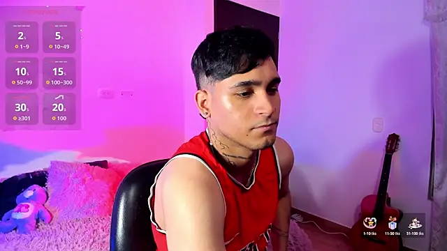 Snapshot of christianwang chatting on 11.19.25 christianwang online show from 11.19.25