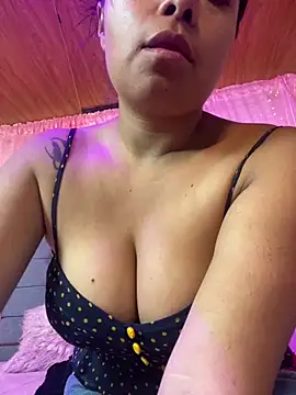 Snapshot of GoddessMeegan chatting on 02.24.25 GoddessMeegan online show from 02.24.25