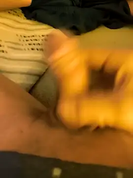 Snapshot of Pirico85 chatting on 12.15.25 Pirico85 online show from 12.15.25