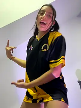 Snapshot of EmySofia chatting on 10.28.25 EmySofia online show from 10.28.25