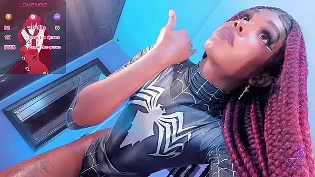 Snapshot of thifanny_black chatting on 12.22.24 thifanny black online show from 12.22.24