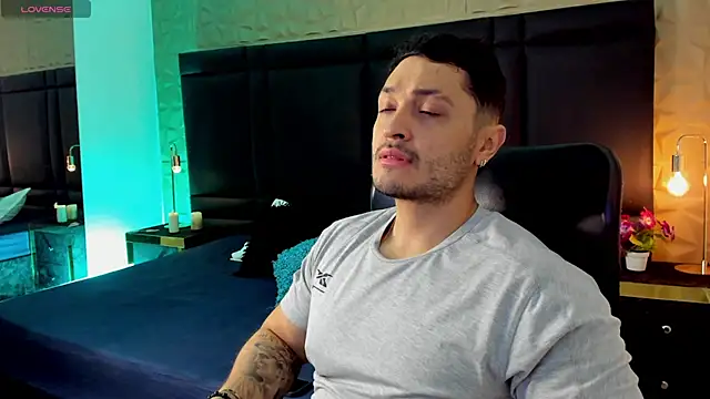 JossAckland online show from 02.18.25