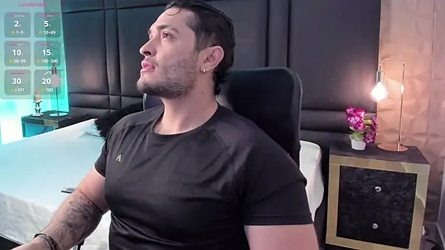 JossAckland online show from 03.18.25