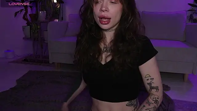 Snapshot of PaulaPratt chatting on 02.08.26 PaulaPratt online show from 02.08.26