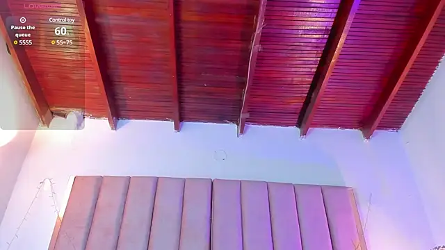 Snapshot of VICTORIA_RASH chatting on 01.09.25 VICTORIA RASH online show from 01.09.25