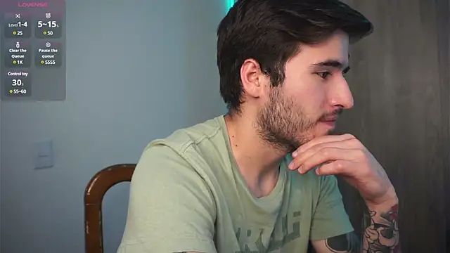 Tony Wylie online show from 02.12.25