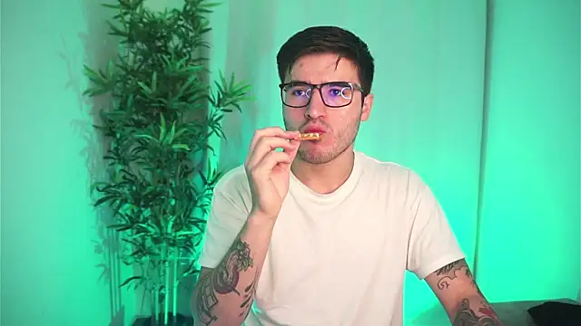 Tony Wylie online show from 11.15.25