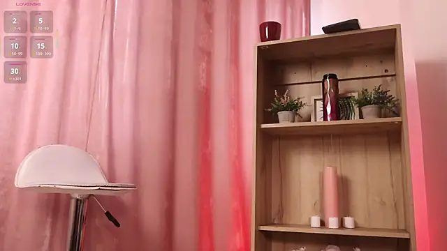 justnala  online show from 11.28.25