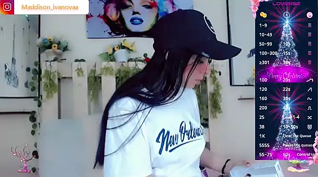 Snapshot of Madisson_Ivanova chatting on 12.07.24 Madisson Ivanova online show from 12.07.24