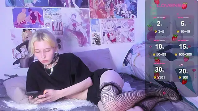 angel hao online show from 12.05.24